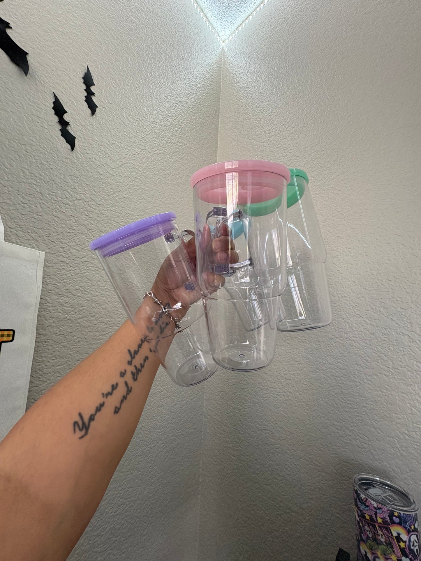 20oz Acrylic cup w/handle